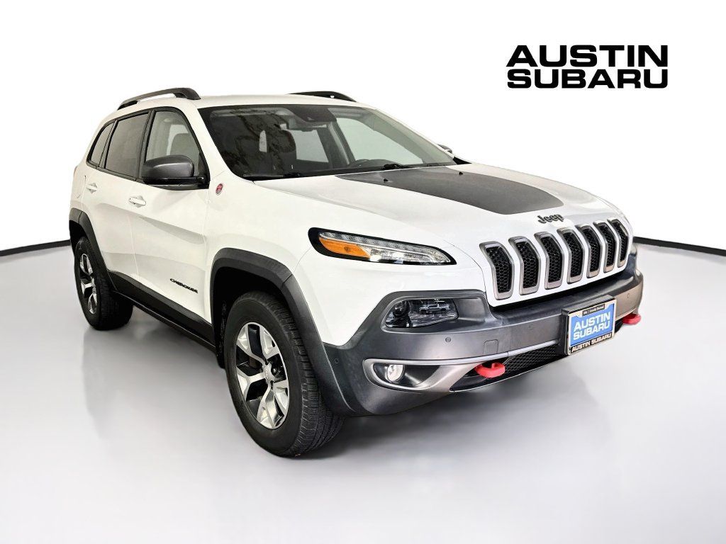 Used 2018 Jeep Cherokee Trailhawk w/ Quick Order Package 27L AWD/4WD image 1