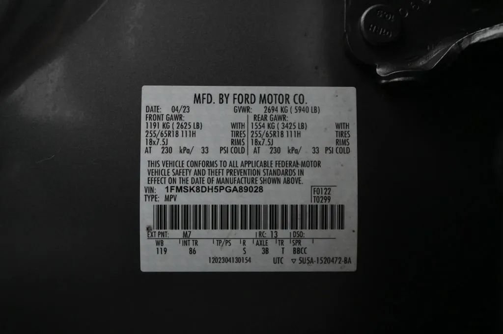 Used 2023 Ford Explorer XLT w/ Class IV Trailer Tow Package AWD/4WD image 22
