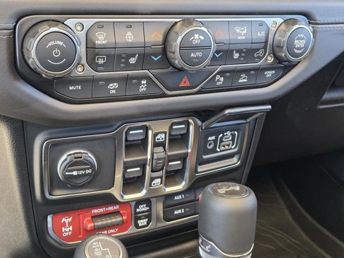 New 2026 Jeep Wrangler Unlimited Rubicon 392 image 31