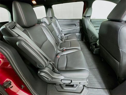 Certified 2024 Honda Odyssey Sport image 8