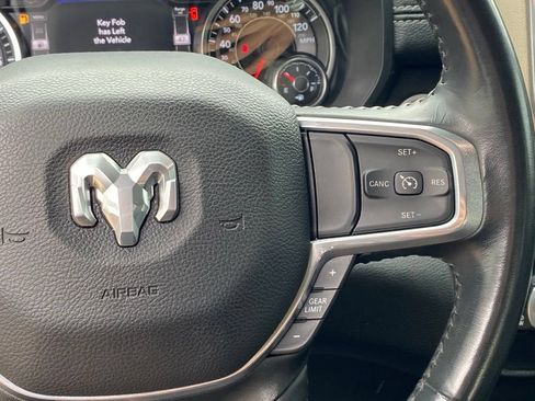 Used 2022 RAM 1500 Laramie AWD/4WD image 15