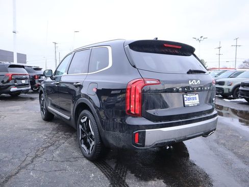 New 2025 Kia Telluride S image 5