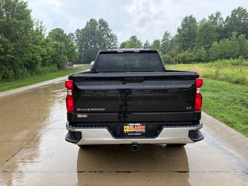 Used 2025 Chevrolet Silverado 1500 LT AWD/4WD image 8