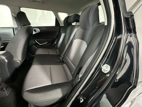 Used 2020 Kia Soul LX image 23