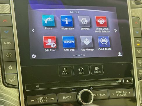 Used 2015 INFINITI Q50 RWD image 16