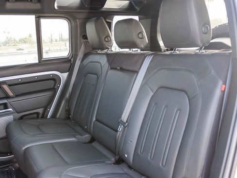 Used 2023 Land Rover Defender 110 X AWD/4WD image 18