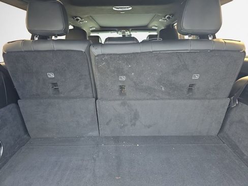 Used 2022 Jeep Grand Wagoneer Series III w/ Rear Seat Video Group 1 image 25