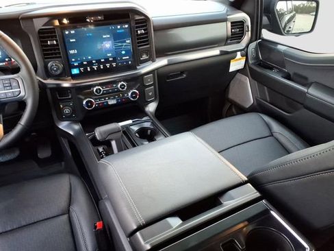 New 2025 Ford F150 Lariat w/ Equipment Group 502A High image 7