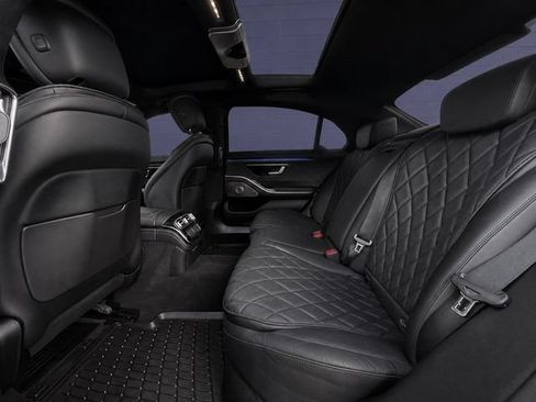 Used 2023 Mercedes-Benz S 580 4MATIC Sedan image 12