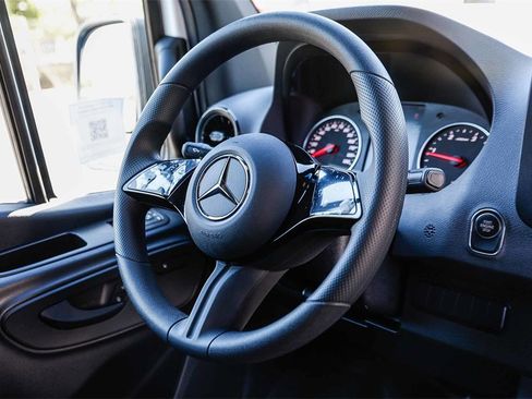 New 2025 Mercedes-Benz Sprinter 2500 image 13