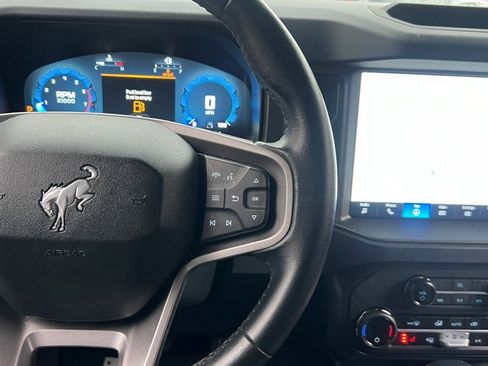 Used 2025 Ford Bronco Big Bend image 23