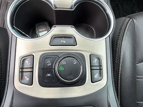 Certified 2023 GMC Terrain Denali image 15