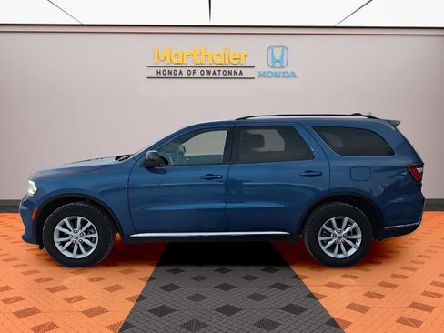 Used 2024 Dodge Durango SXT AWD/4WD image 2