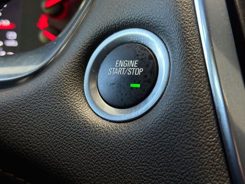 Used 2023 Chevrolet Traverse Premier w/ Redline Edition FWD image 26