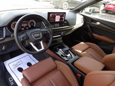 Used 2025 Audi Q5 2.0T Premium Plus AWD/4WD image 13