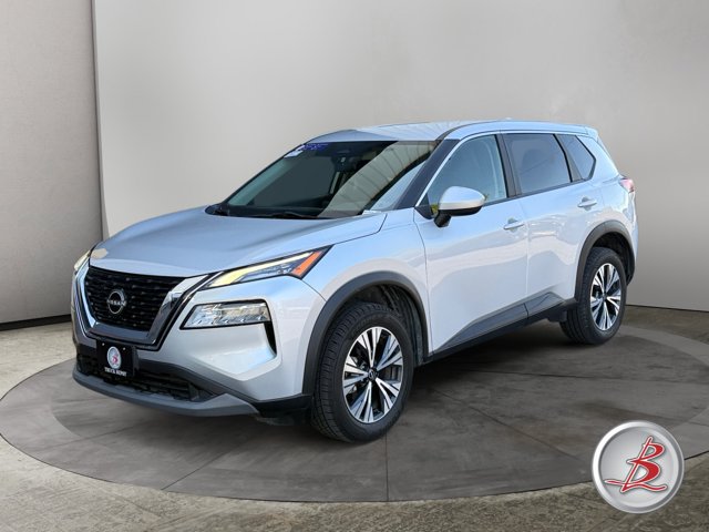 Used 2023 Nissan Rogue SV AWD/4WD image 3