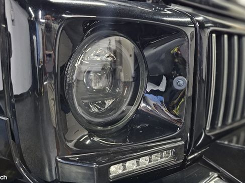 Used 2013 Mercedes-Benz G 550 image 4