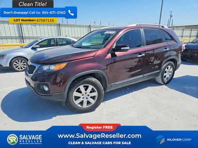 Used 2013 Kia Sorento LX w/ Convenience Pkg