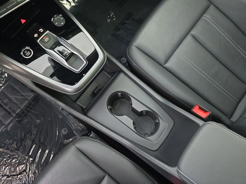 Used 2024 Audi Q4 e-tron Premium Plus w/ Premium Plus image 25