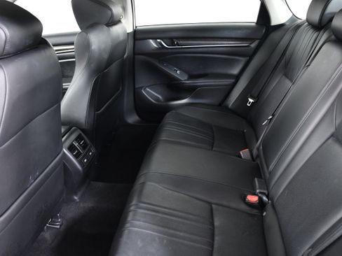 Used 2022 Honda Accord Touring image 22
