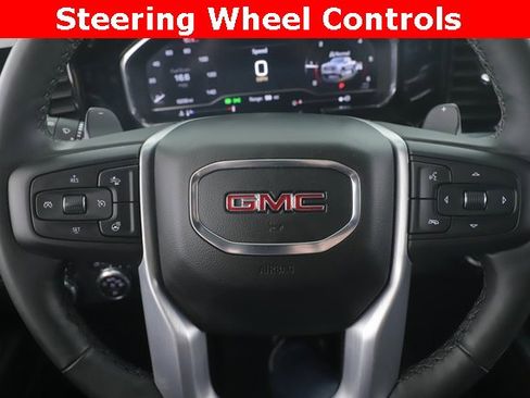 Used 2025 GMC Sierra 1500 Elevation image 21