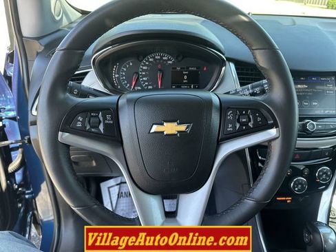 Used 2020 Chevrolet Trax Premier AWD/4WD image 28