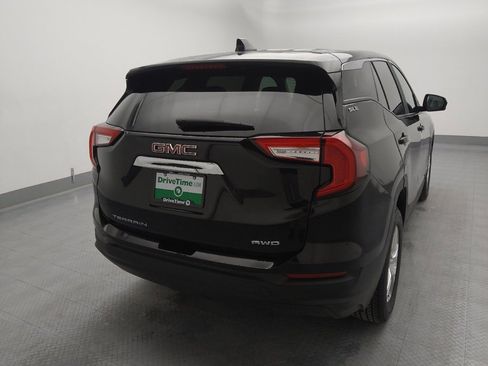 Used 2022 GMC Terrain SLE image 7