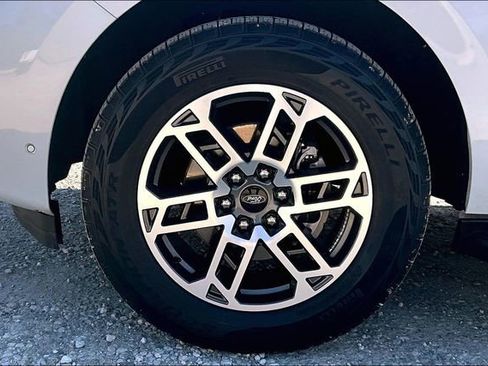 Used 2025 Ford Expedition Max Active image 8