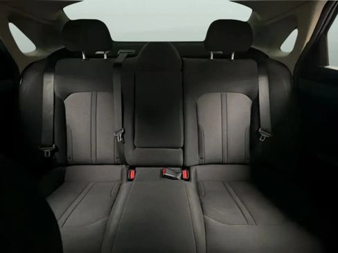 Used 2021 Kia K5 LXS FWD image 17