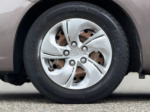 Used 2013 Honda Civic LX image 29