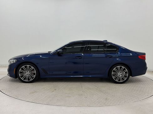 Used 2019 BMW 530i xDrive w/ M Sport Package AWD/4WD image 2