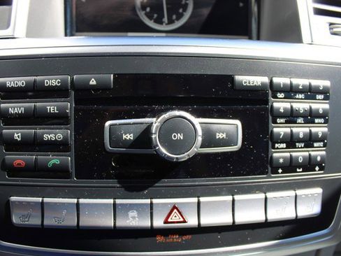 Used 2015 Mercedes-Benz ML 350 2WD image 32