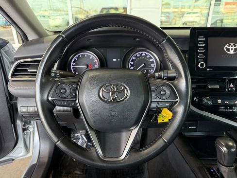 Used 2023 Toyota Camry SE image 20