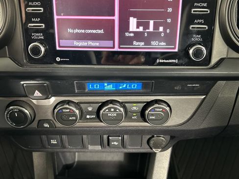 Used 2021 Toyota Tacoma SR AWD/4WD image 15