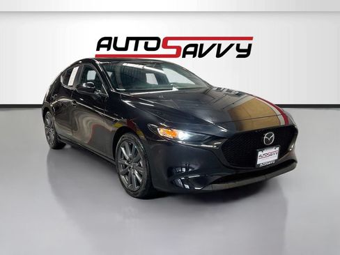 Used 2025 MAZDA MAZDA3 s FWD image 1