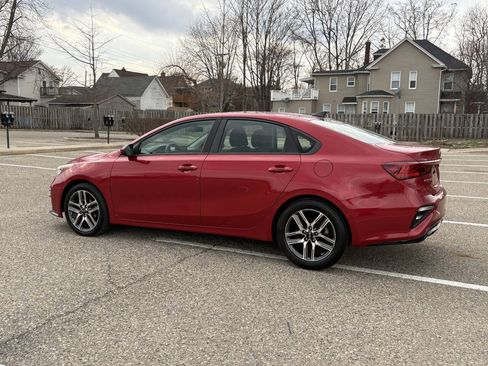 Used 2019 Kia Forte S w/ S Premium Package FWD image 14