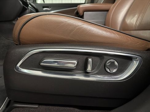 Used 2019 Acura MDX FWD w/ Advance Package image 18