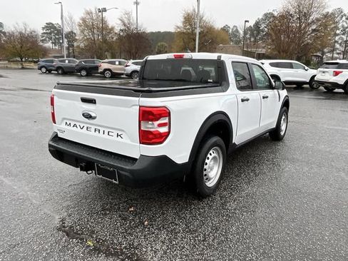 Used 2022 Ford Maverick XL image 9