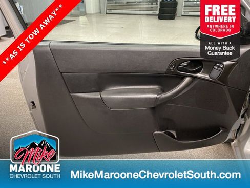 Used 2006 Ford Focus ZX3 Hatchback image 22