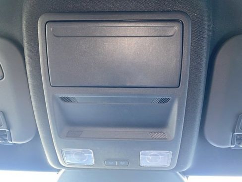 Certified 2024 Ford Escape ST-Line Elite w/ Premium Technology Package image 15