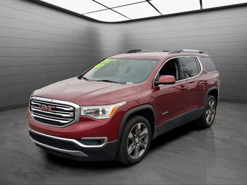 Used 2017 GMC Acadia SLT image 1