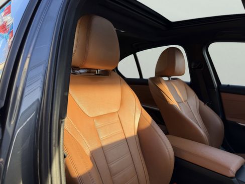 Used 2021 BMW 330i xDrive Sedan w/ Convenience Package image 40