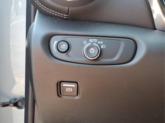 New 2026 Chevrolet Blazer LT w/ Convenience Package FWD image 12
