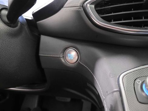 Used 2023 Hyundai Santa Fe Limited image 16