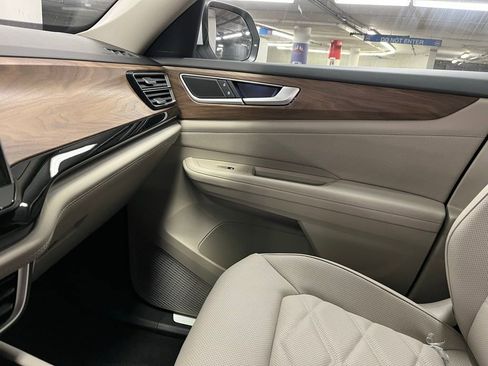 New 2026 Volkswagen Atlas SE AWD/4WD image 31