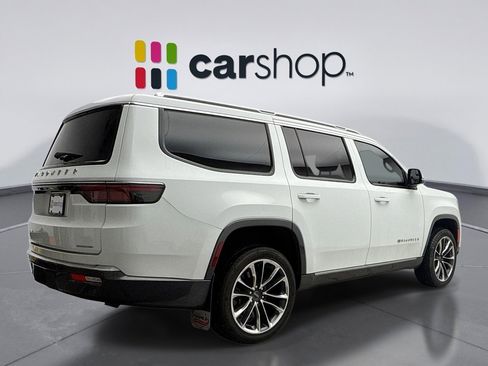 Used 2022 Jeep Wagoneer Series III w/ Premium Group I image 5
