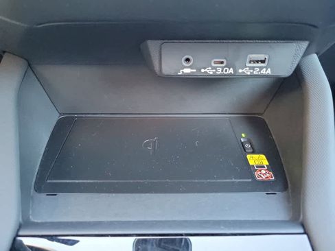 Certified 2025 Subaru Forester Premium image 15