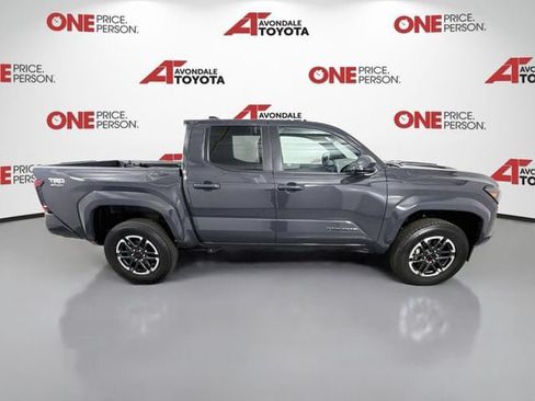 Certified 2025 Toyota Tacoma TRD Sport AWD/4WD image 9