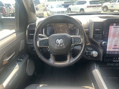 Used 2025 RAM 1500 Limited AWD/4WD image 24