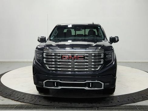 Used 2022 GMC Sierra 1500 Denali AWD/4WD image 2